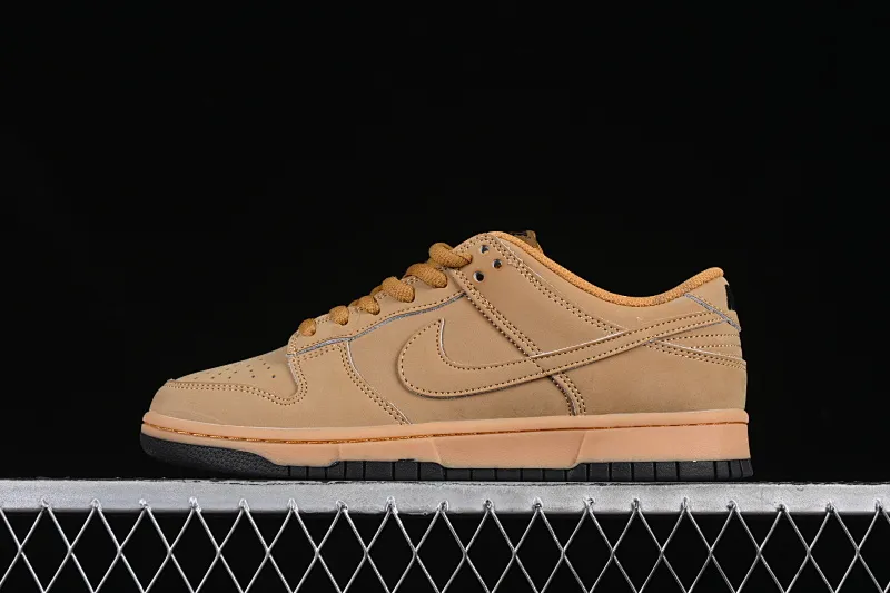 All categories Nk SB Dunk series Nk SB Dunk Low low-top sneakers Nike SB Dunk Low wheat color low-top casual sneakers HQ1932-700